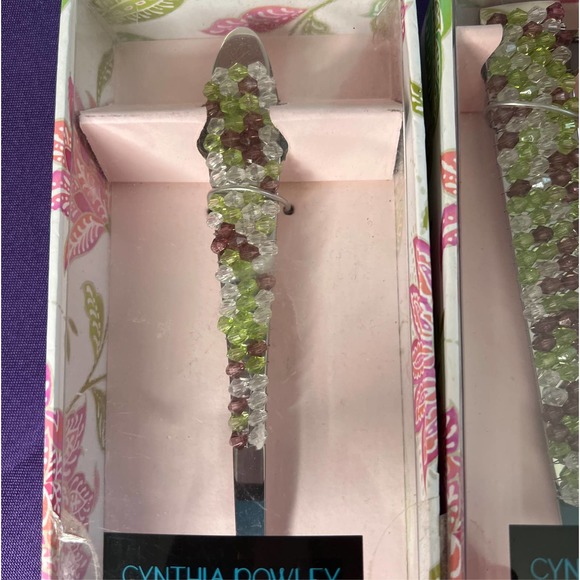 Cynthia Rowley cake server and salad server set - Picture 3 of 6